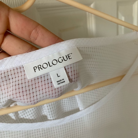 Mesh White Tee - Picture 4 of 5